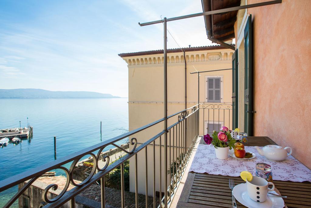 Le Camerine Apartment Water Front Toscolano Maderno Exterior photo